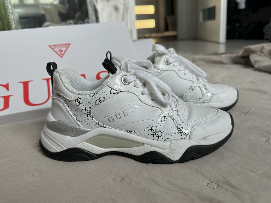 Białe buty guess rozmiar 36
