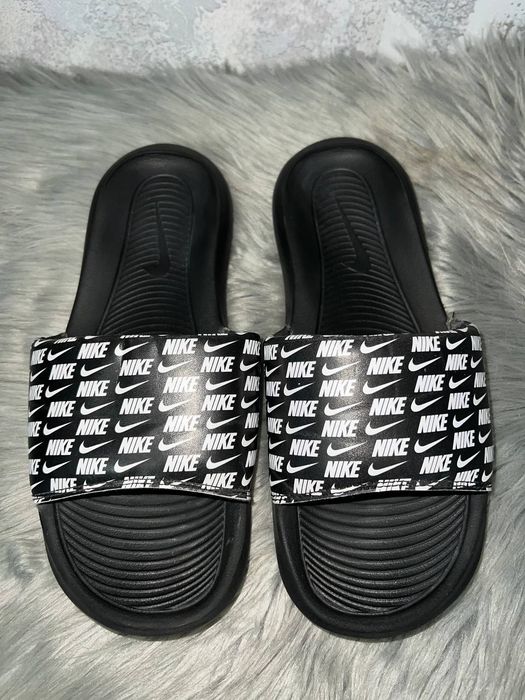 Шльопанці сандалі Nike ,Adidas,Birkenstock.Crocs,Jordan100% оригінал