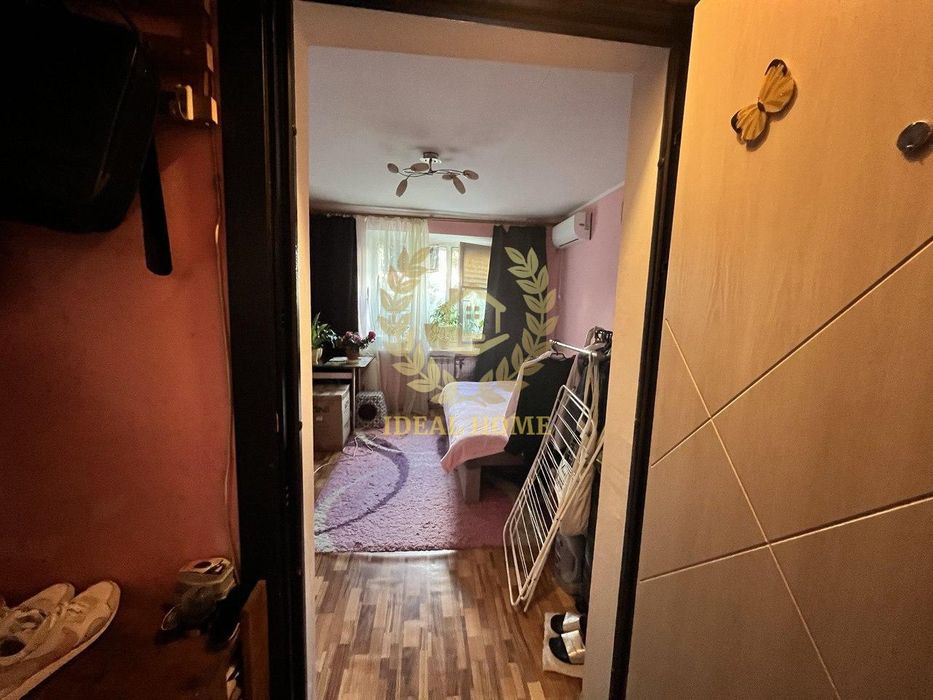 Продаж кімнати в гуртожитку з ремонтом Райдужний масив