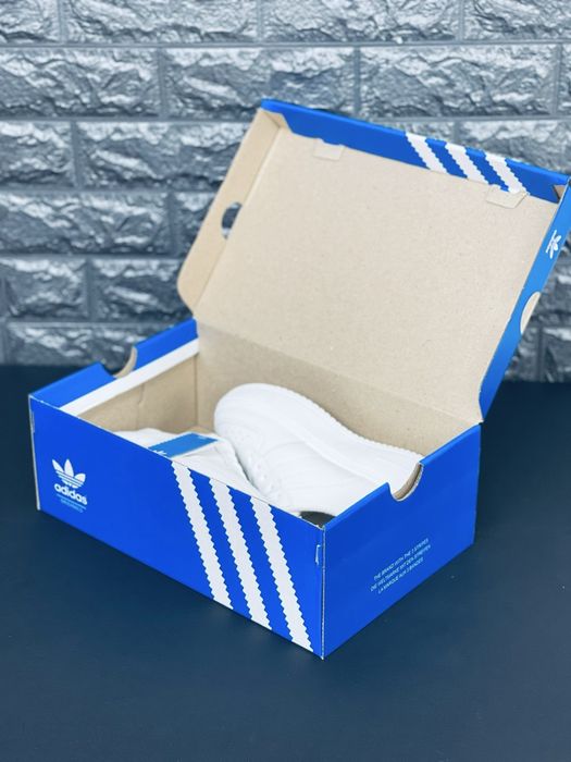 Кроссовки адидас / Adidas / кожаные красивки на лето / белоснежные женские кросивки / шкіряне жіноче взуття / адідас кросовки