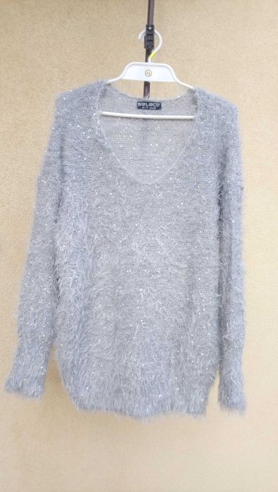 sweter  puchaty  jasno szary o  rozm L-   firmy Select  nowy