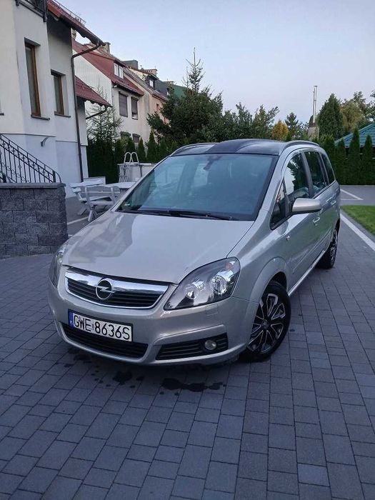 2006 Opel zafira 1,8 benzyma panorama 7 osobowa
