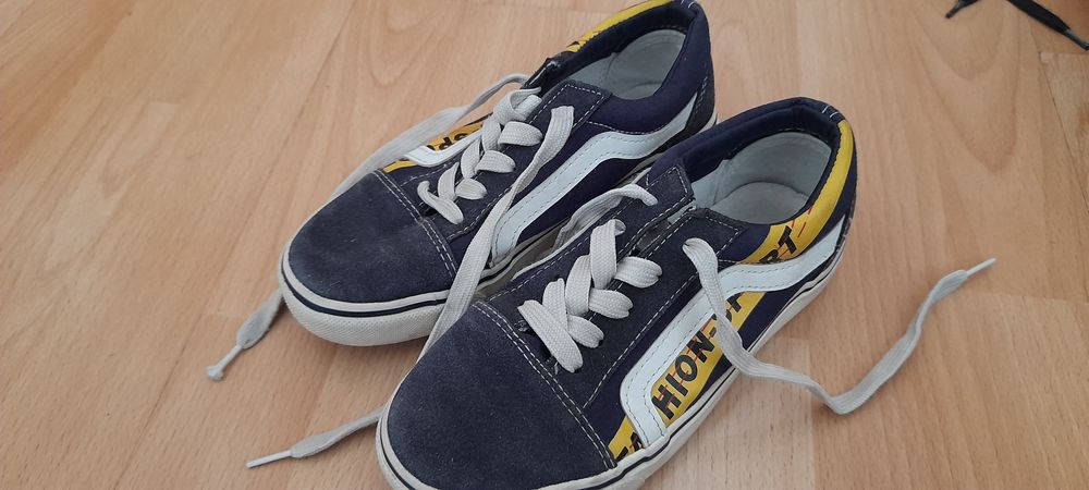 Sapatilha menino n32