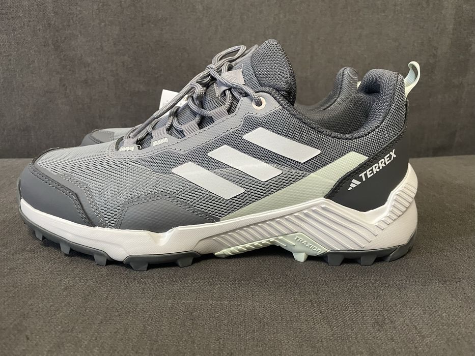 Adidas terrex traxion Nike air Hokka