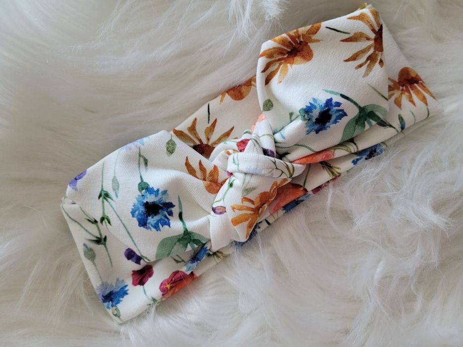 Śliczne opaski dziewczęce z kokardą pin-up różne wzory