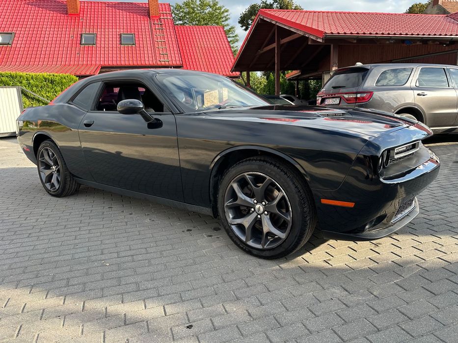 Dodge Challenger