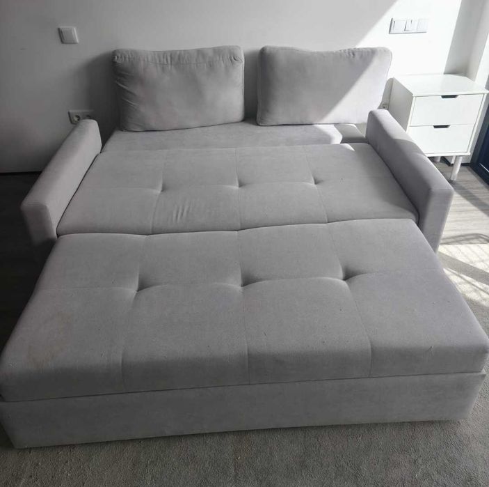Sofá expansível Semi Novo