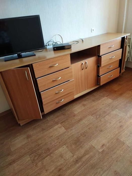 Комод продам красивый комод