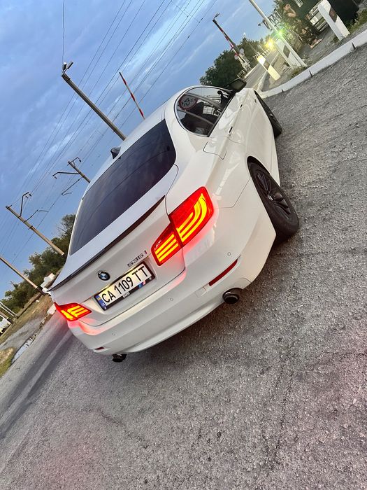 Продам срочно беху F10