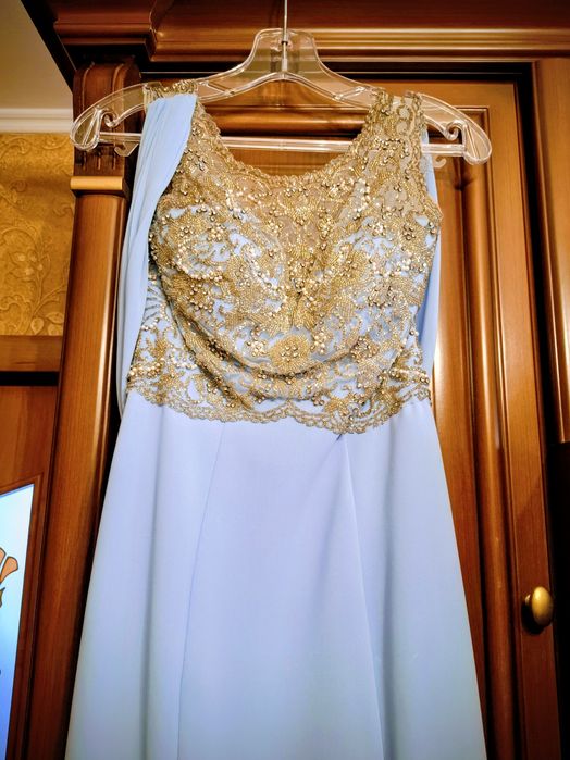 Вечернее, выпускное оригинальное платьe Dressing room