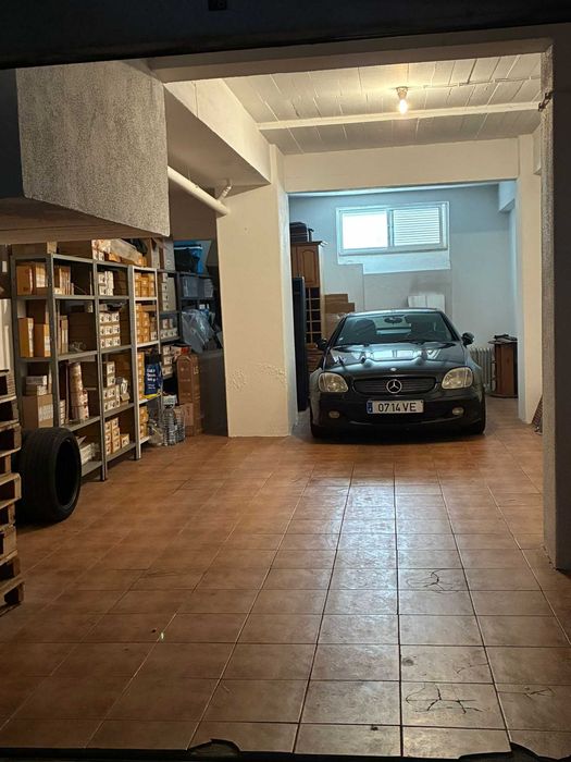 Arrendar garagem na Agualva cacem