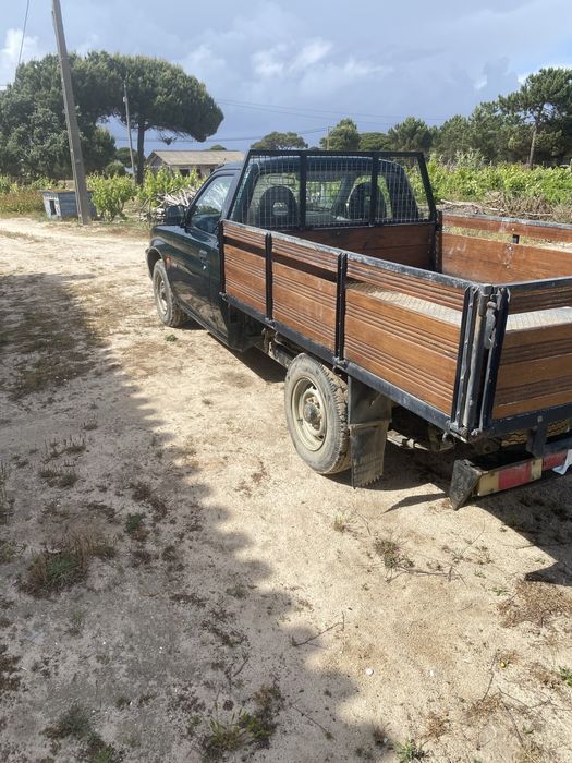 L200 caixa aberta