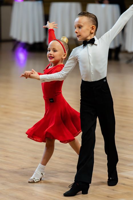 Бейсік бейсик бальні танці 116-122