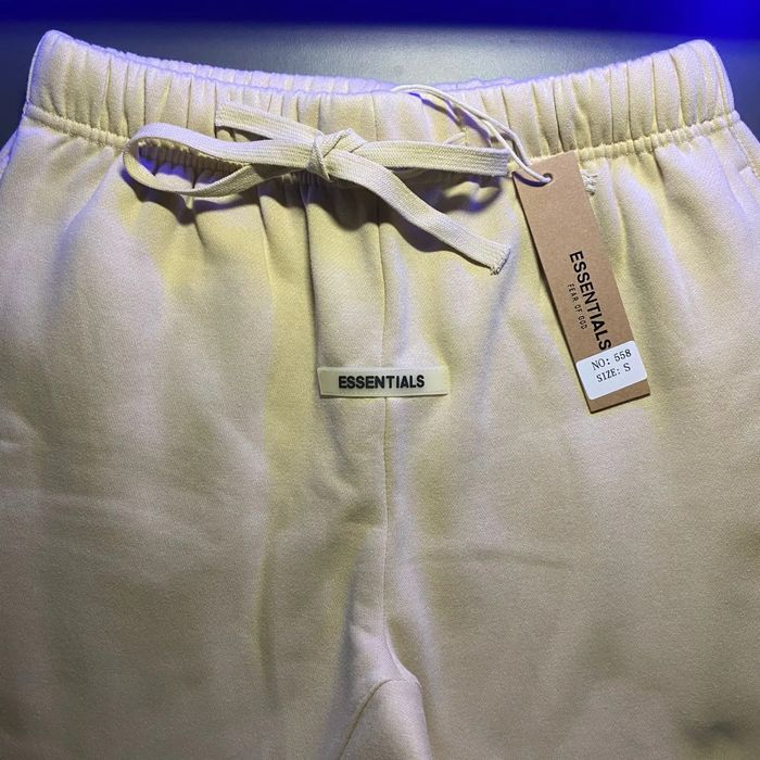 Calça Essentiel Fear of God