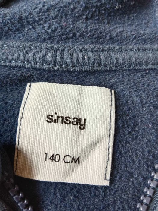 Bluza z kapturem. Sinsay.