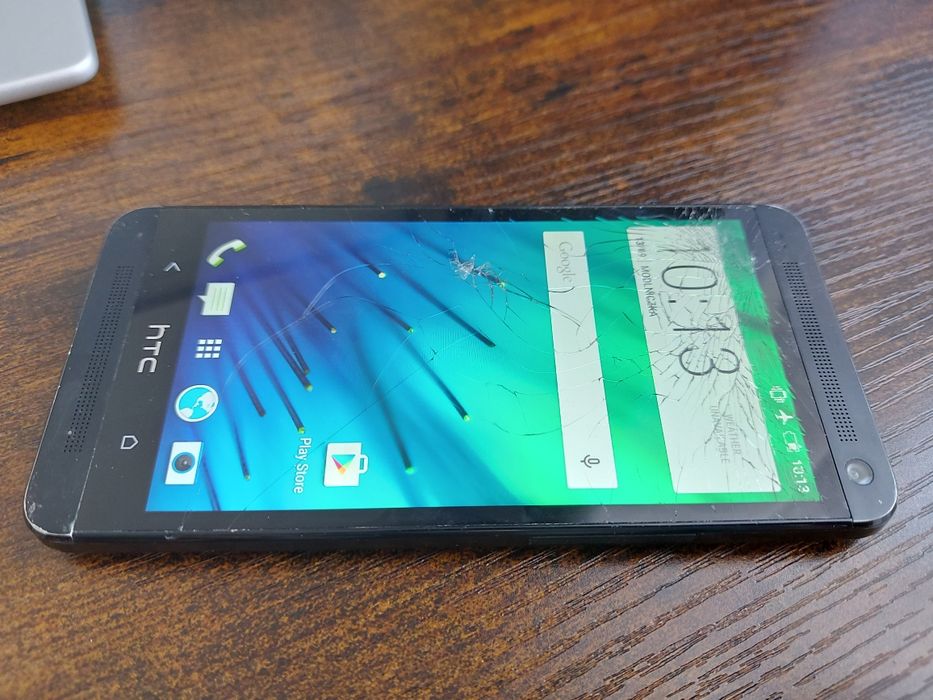 Telefon HTC One sprawny
