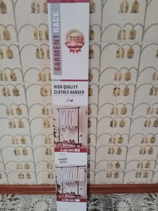 Aluga-se Quarto em Algés