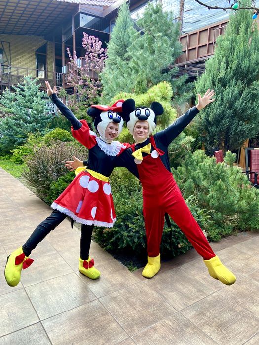 Ціни знижені! Аніматори! Шоу бульбашок! Солодка вата! Хімічне шоу!