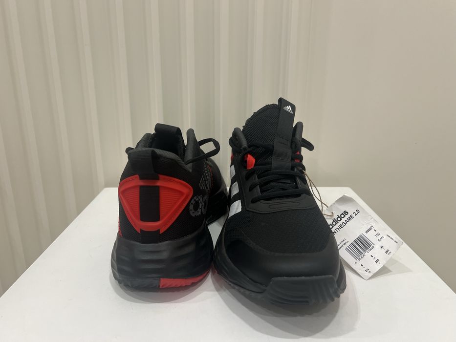 Кросівки Adidas Ownthegame