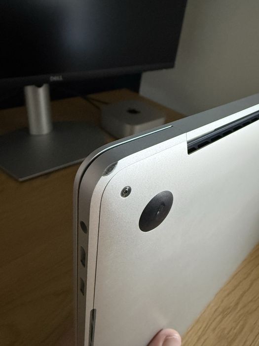 Apple MacBook Pro 15” (2017)
