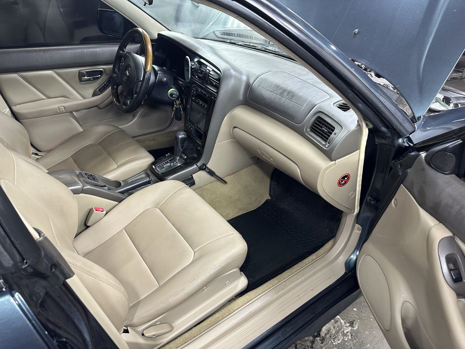 Subaru Outback 3.0 H6 2003