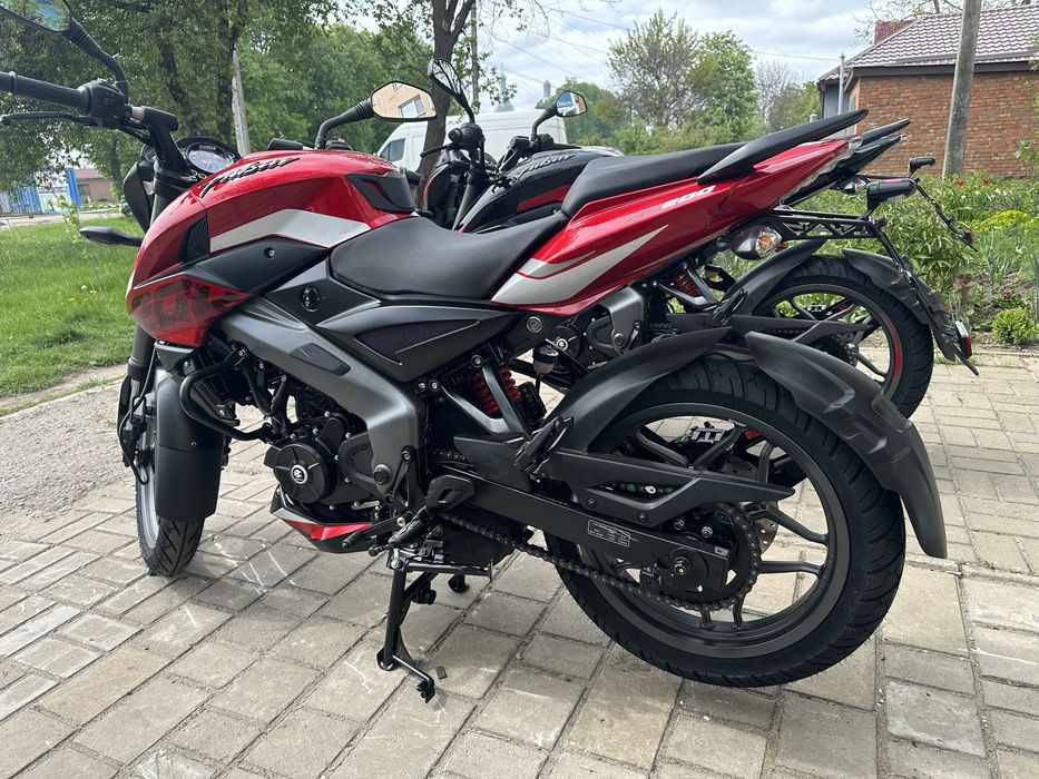 Bajaj Pulsar ns200 рестайлінг  акція