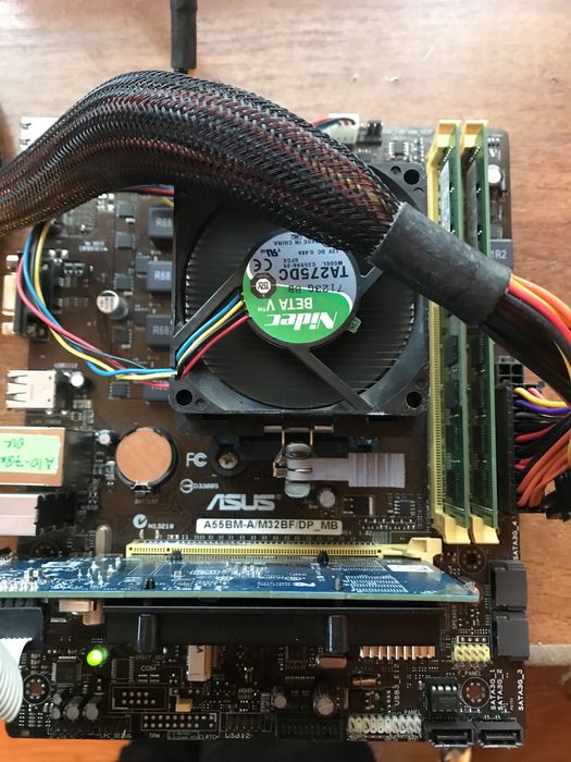 AMD A10-7800(4 core)процесор,8GB,материнська плата Asus A55-BM/кулер