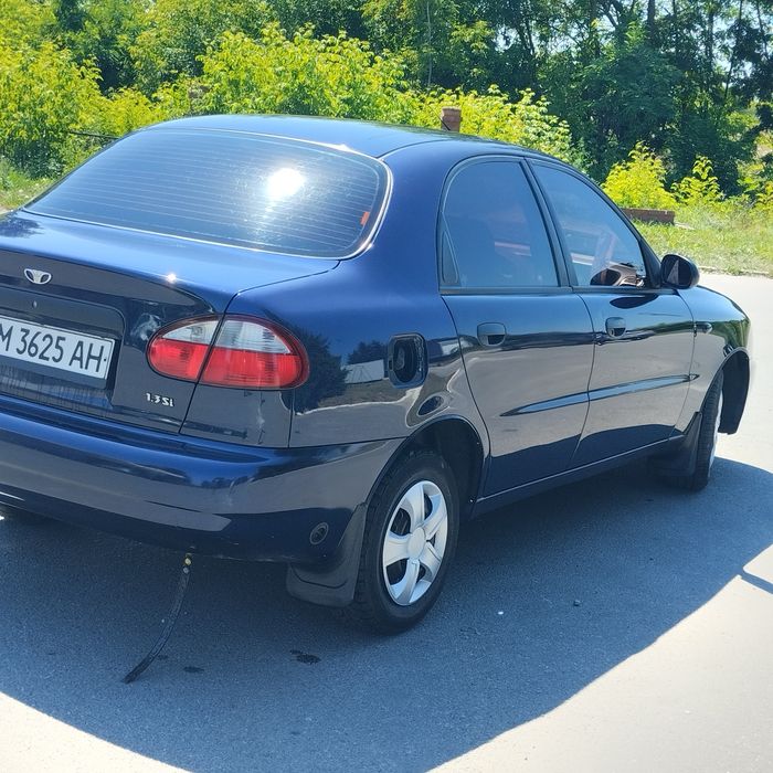 Доглянутий автомобіль від власника