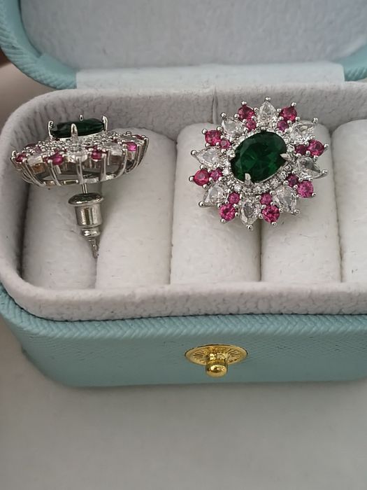 Srebrne Kolczyki  na sztyfty