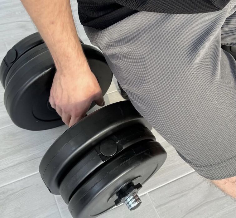 ТОП ЦІНА комплект розбірних гантелей 2 шт вага від 8,5 до 21 кг