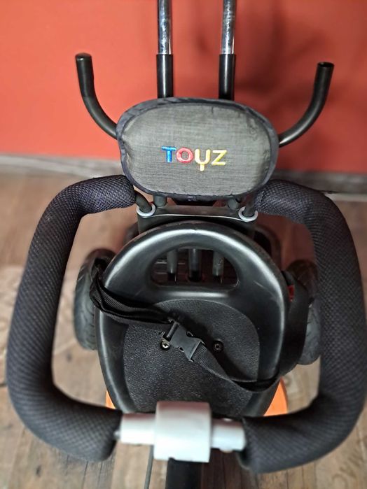 Rowerek trzykołowy Buzz Toyz