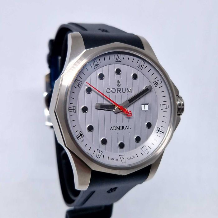 Corum Admirals Cup Legend 411.100.04