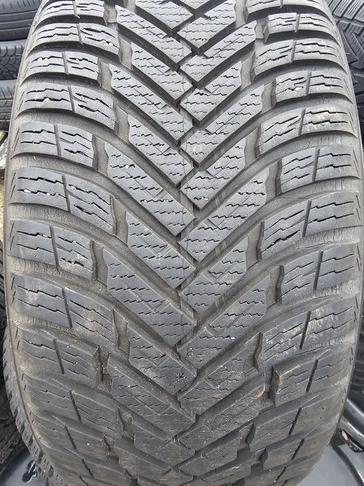 235/45R18 98H Nokian Weatherproof  x 4szt