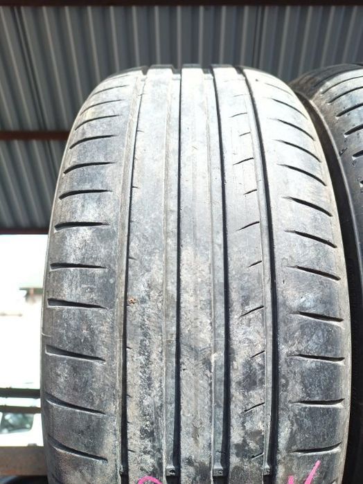 Opona Dunlop 205/55 r16 lato
