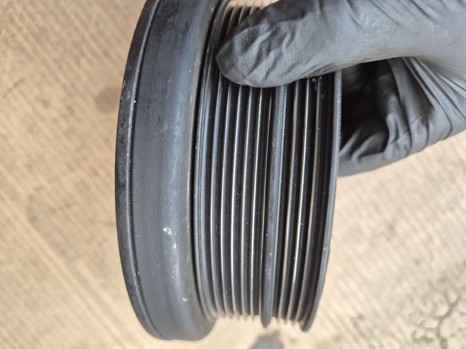 Bmw 5 E60 E61 E65 E63 X3 E83 E90 X5 E53 M57 2.5d 3.0d koło pasowe wału