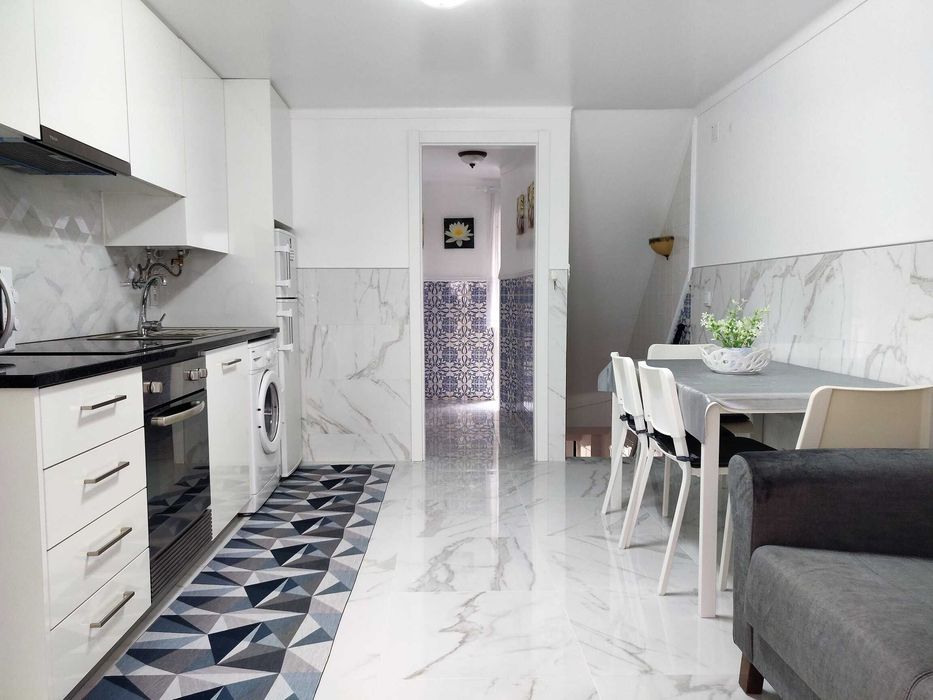 Alojamento T2 Duplex a 20 metros da Praia da Nazaré