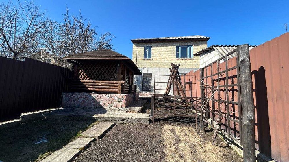 Продам півбудинку с. Нові Петрівці Вишгородського р-ну