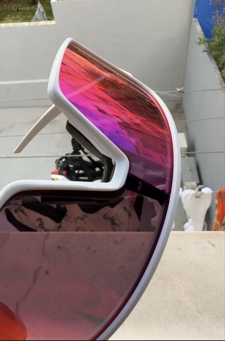 Óculos Oakley Sutro S com lentes Prizm Road