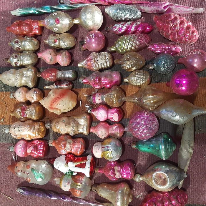 Елечные игрушки старые