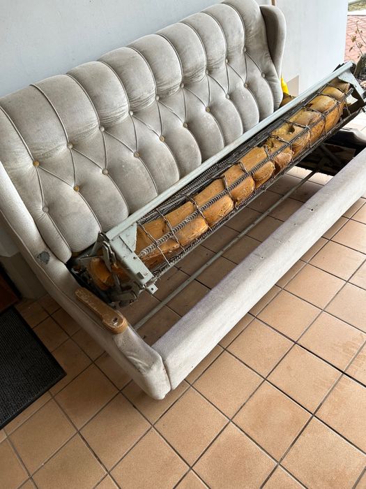 Диван с металлической раскладушкой( самовывоз