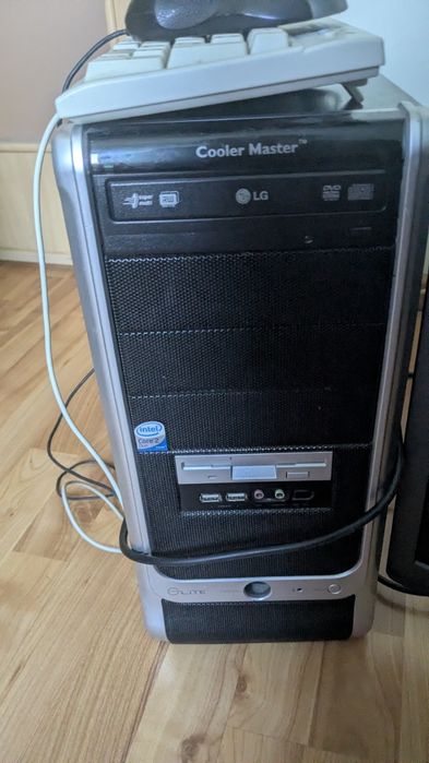 Компьютер в рабочем состоянии.