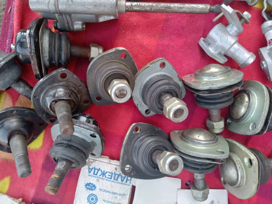 Шаровые опоры на ВАЗ 2101-2107