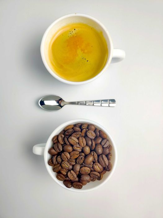 Великолепный кофе в зернах - Купаж 80% арабика 20% робуста 1 кг