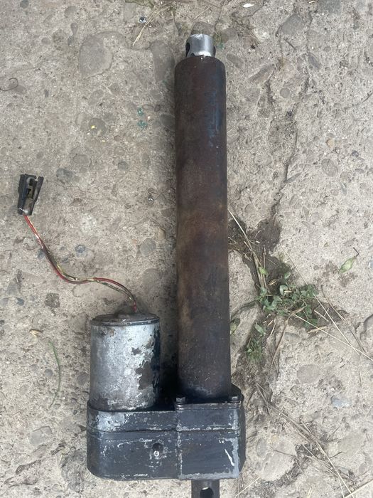 silownik elektryczny hesston 5540 i inne