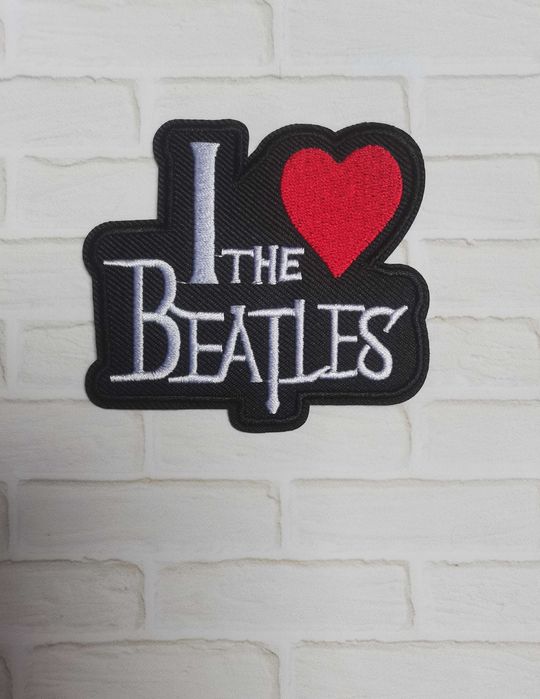 Naszywka, naprasowanka: I love The Beatles (pop, rock, rock and roll)