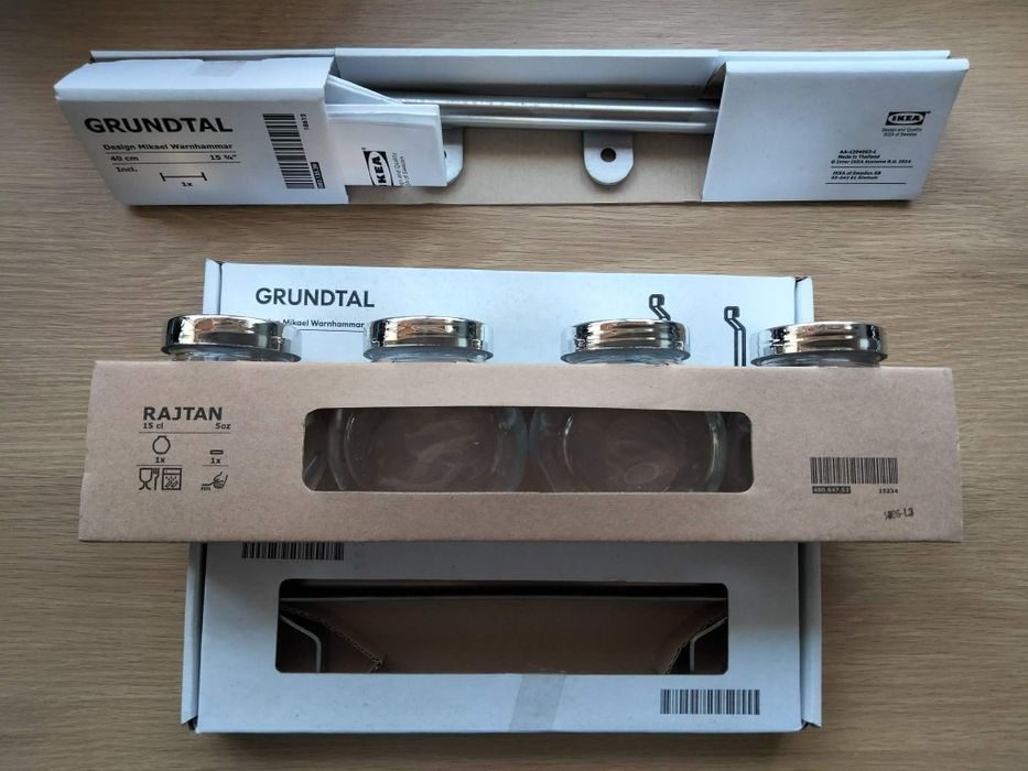 Conjunto prateleira/ barra/ frascos especiarias Ikea