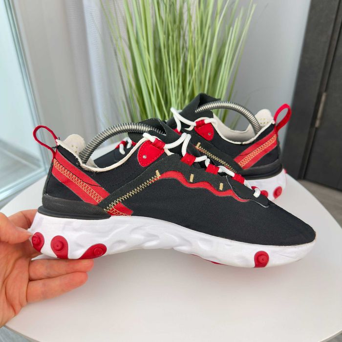 Кросівки жіночі Nike React Element 55 р. 37 ,5