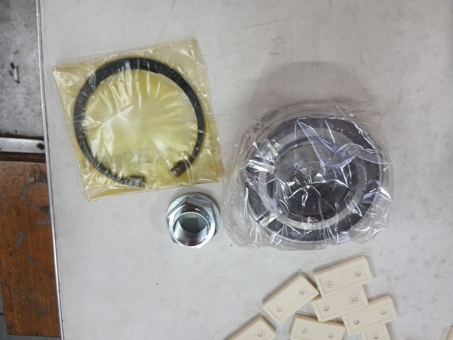 Подшибник передний на Honda CR-V