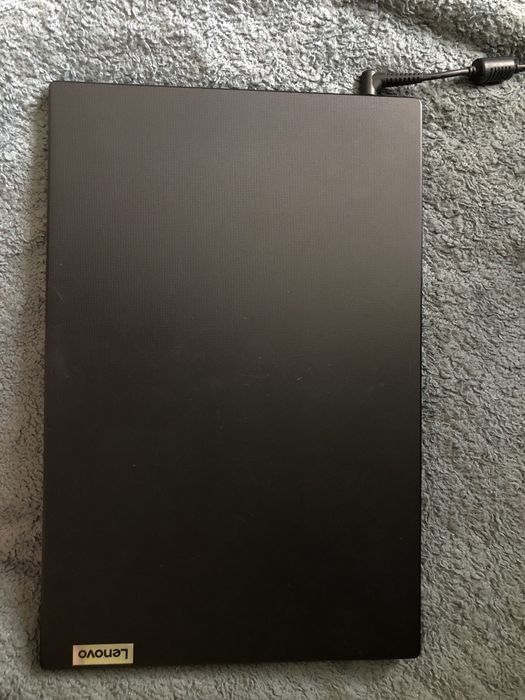 Топовий ноутбук Lenovo RYZEN 5 8GB DDR5 , SSD 256GB