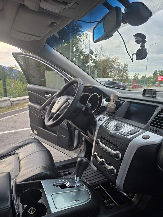 Nissan Murano 2010 року , дизельним двигуном